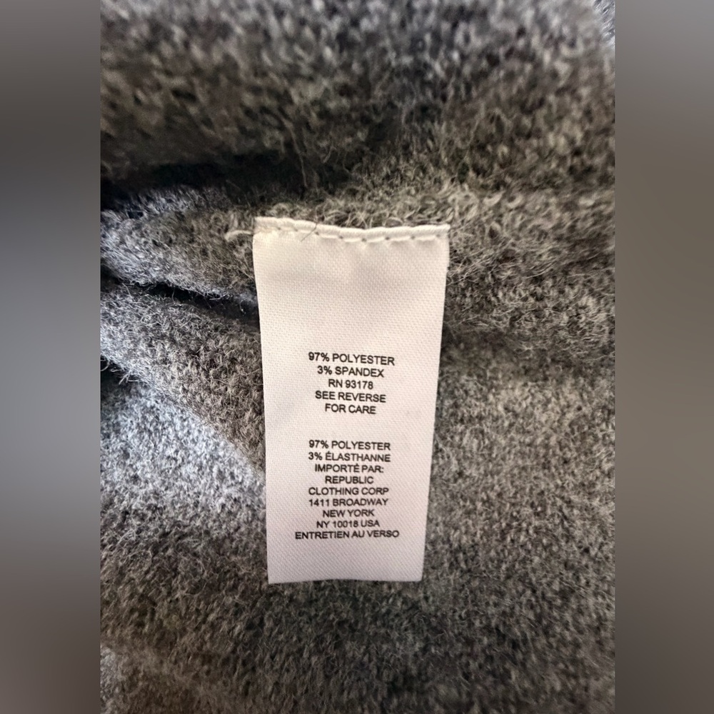 WORKSHOP Republic Clothing Gray Textured Sweater - Picture 6 of 6